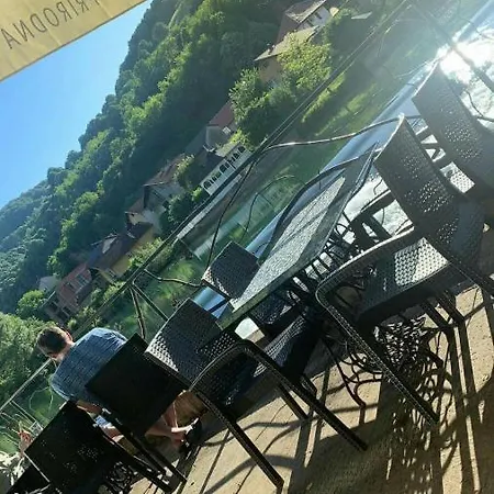 Excellency بانيا لوكا